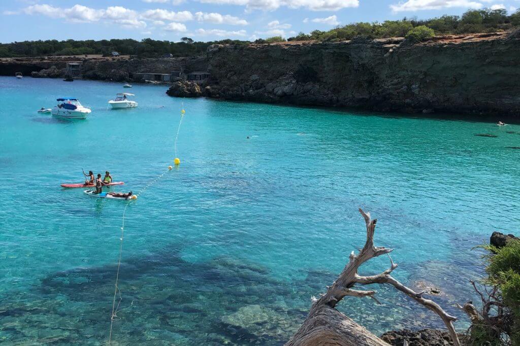 Cala comte